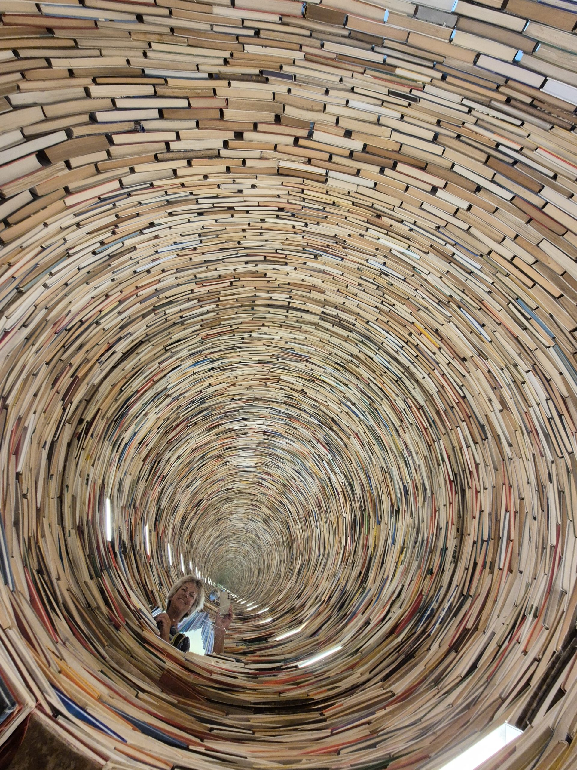 Prager Bücherturm